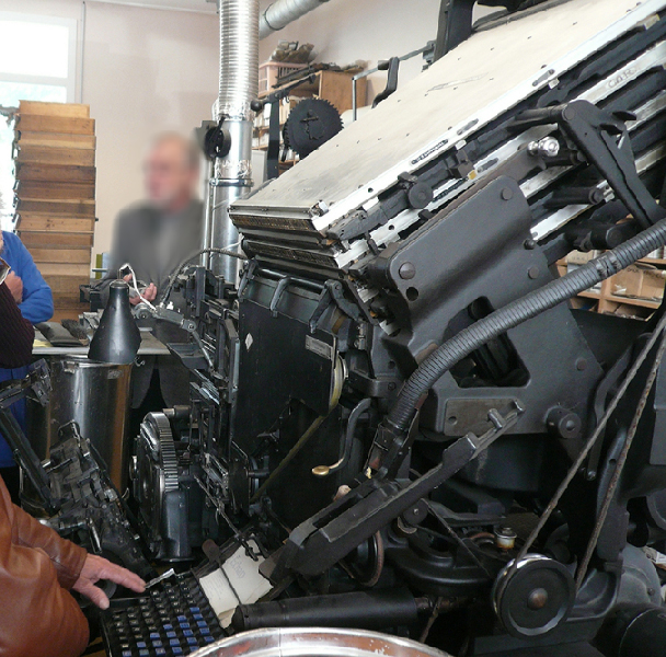 Linotype - magasins de matrices